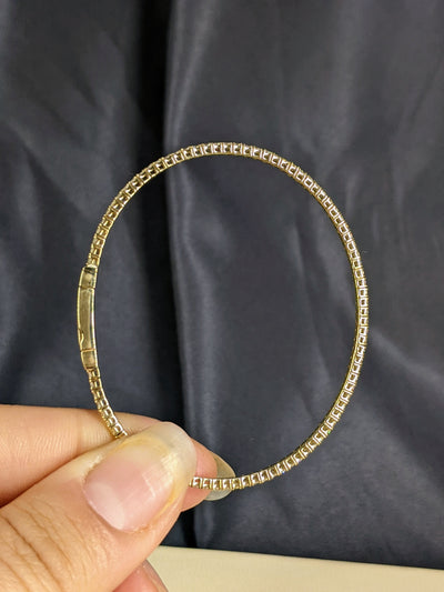 Flexible Bracelet Bangle 1.50 Ct. Tw. Round Diamonds