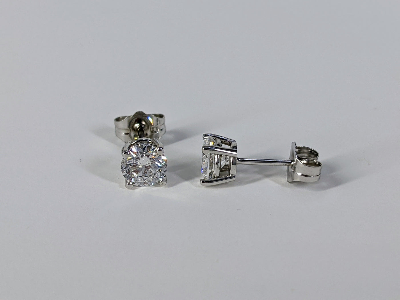 4-Prong Brilliant Round Cut Diamond Stud Earrings 1.00 ct. tw.
